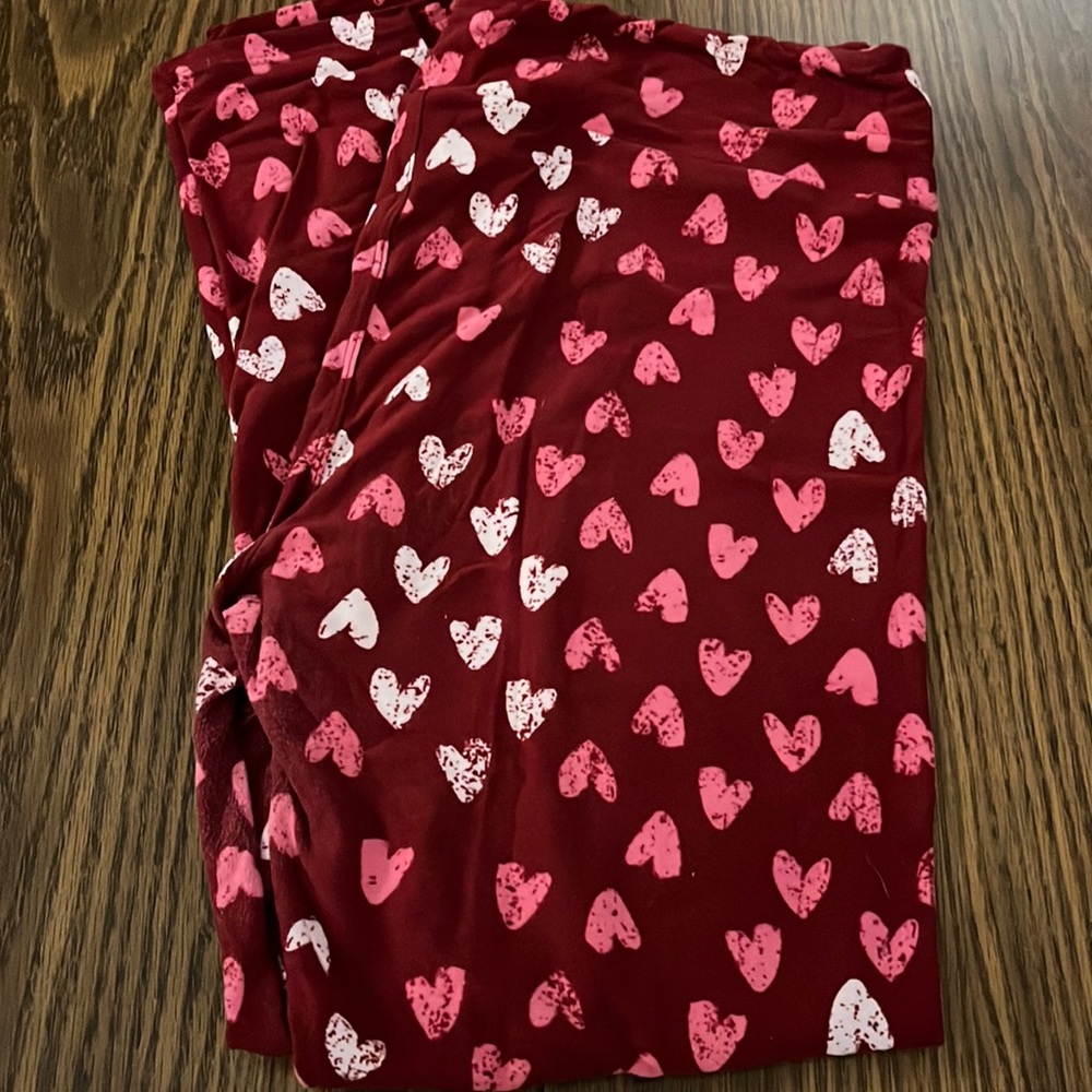 Valentine’s Day leggings